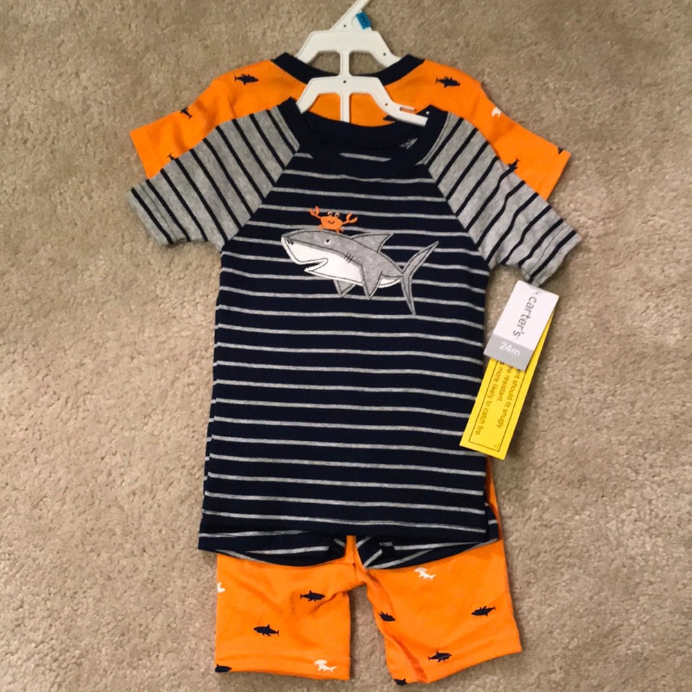 NWT Carter’s 4-piece Pajama Set